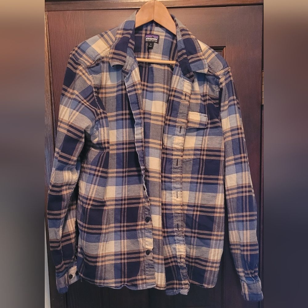 Patagonia Long Sleeve Flannel XL 1237